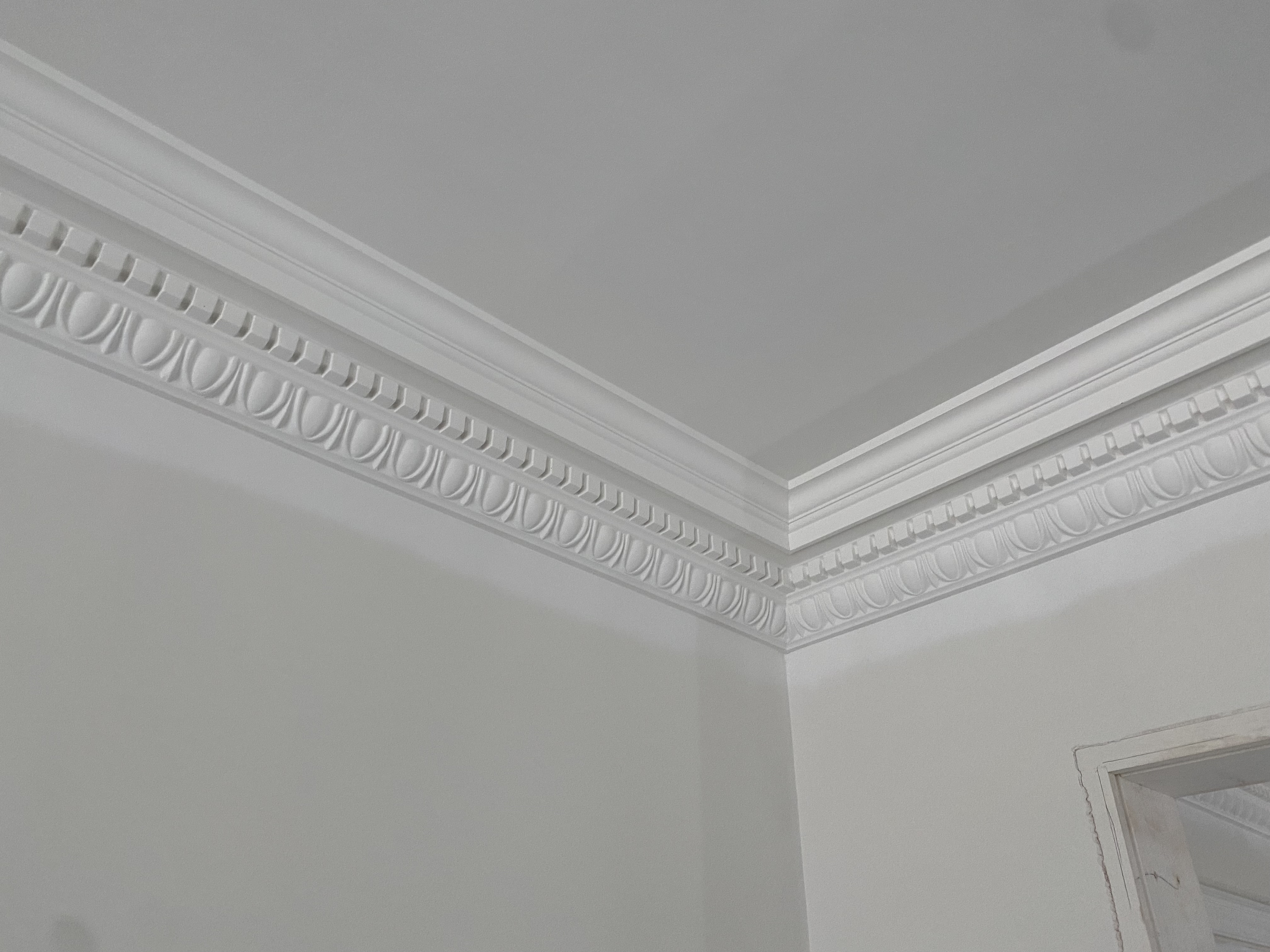 SM28 Cornice